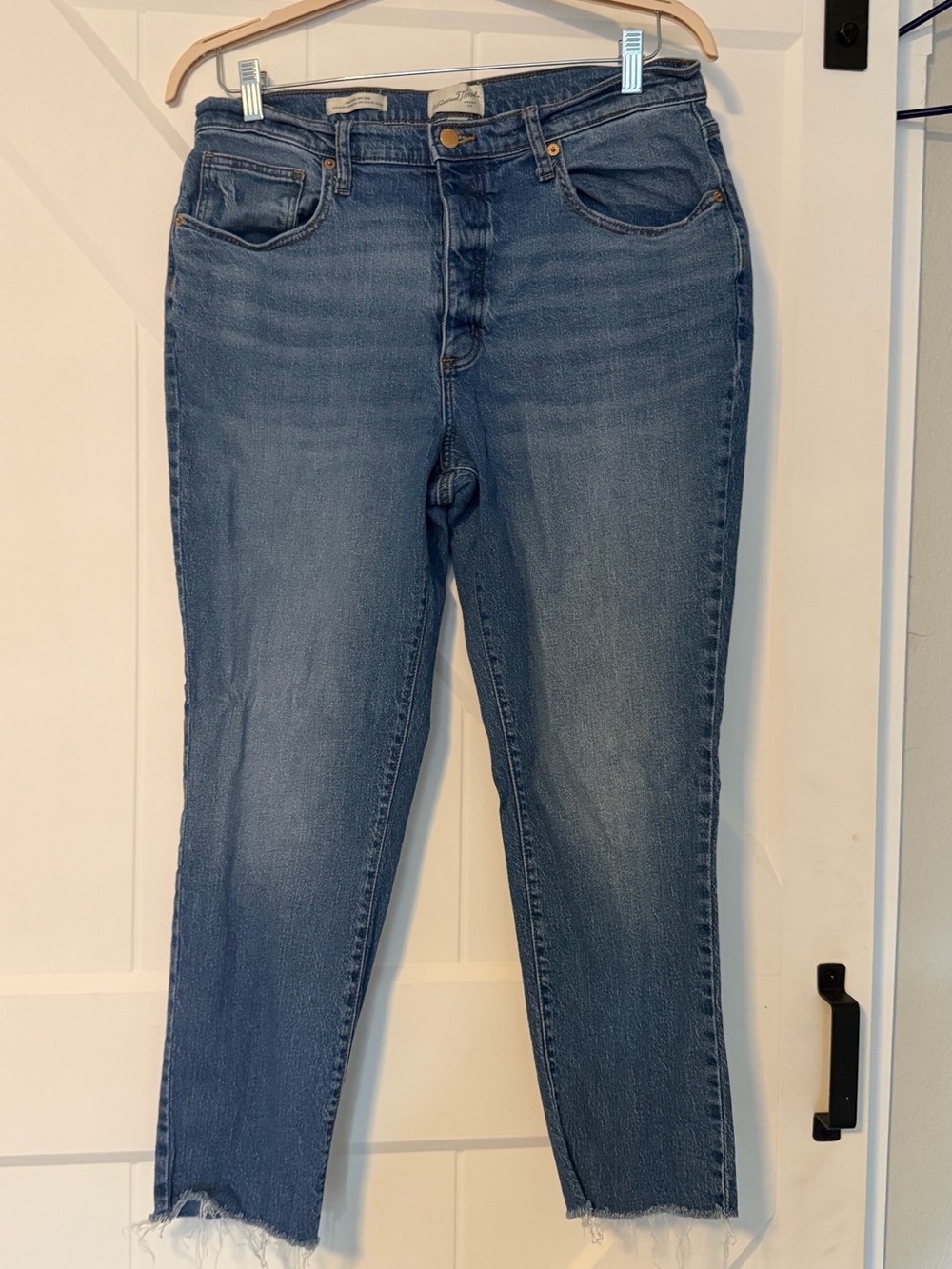 Universal Thread High Rise Straight Leg 14R